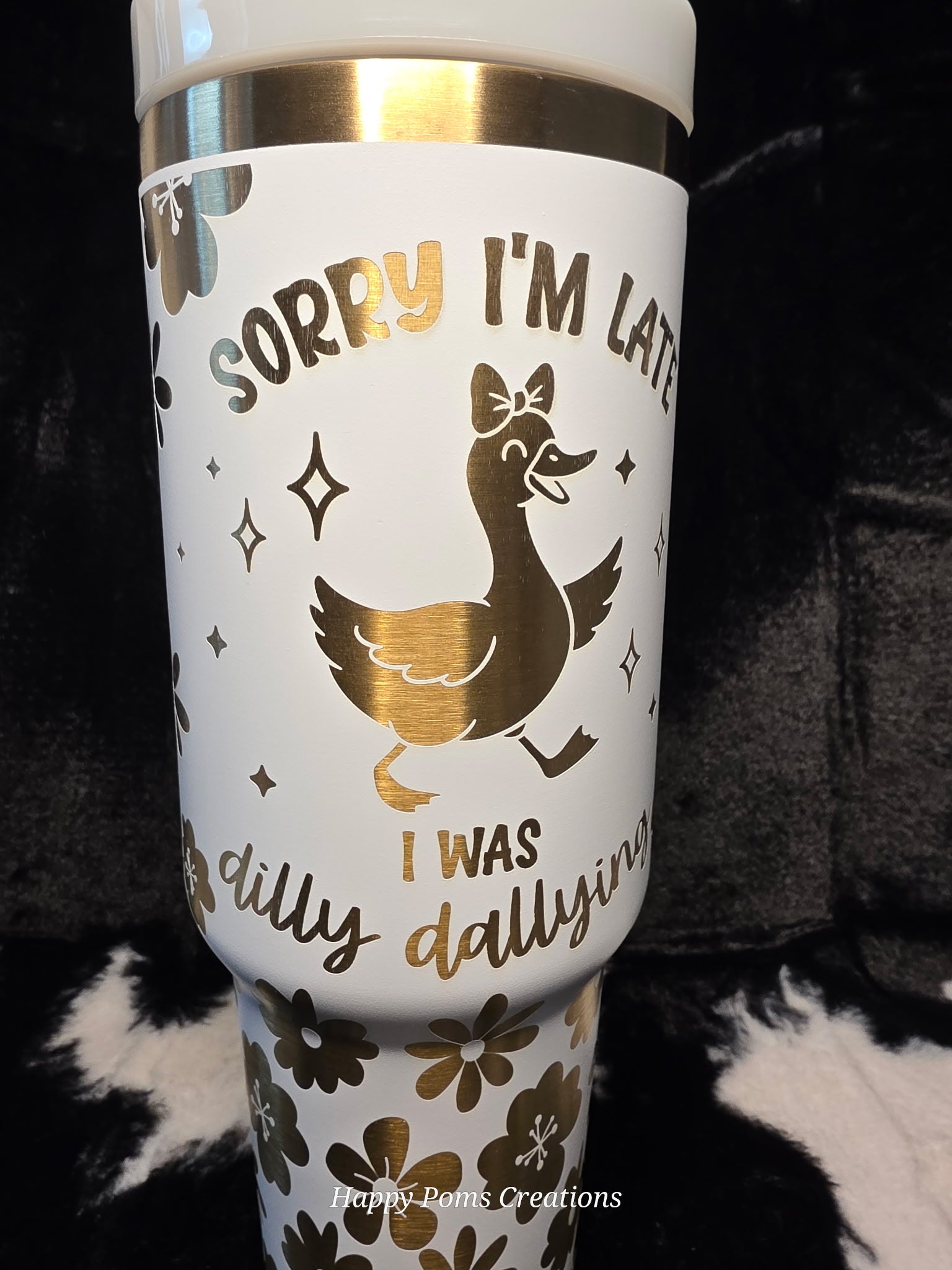 Sorry I’m Late I Was Dallying Goose Floral Tumbler with Handle | Funny Goose Travel Mug | 40oz Insulated Cup with Straw | Cute Retro Daisy Cup