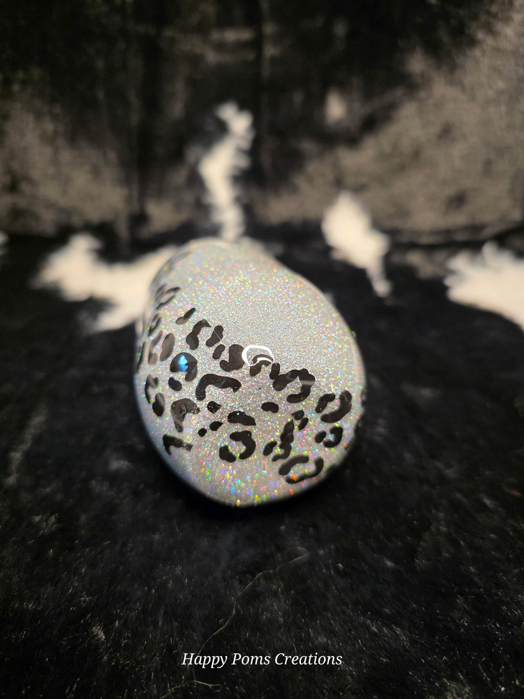 Silver Glitter Leopard Print Shot Glass Keychain – Mini Liquor Cup with Lid – Unique Gift for Her, Party Favor, Travel Shot Glass