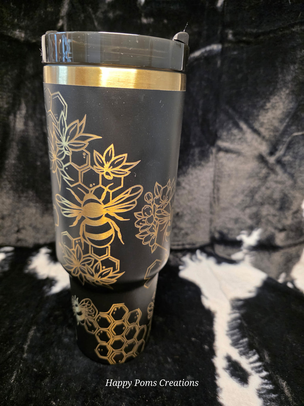 Bee Honeycomb Engraved Tumbler with Handle | 40oz Insulated Travel Mug | Floral Bee Design Cup | Gift for Her | Coffee Lover Mug