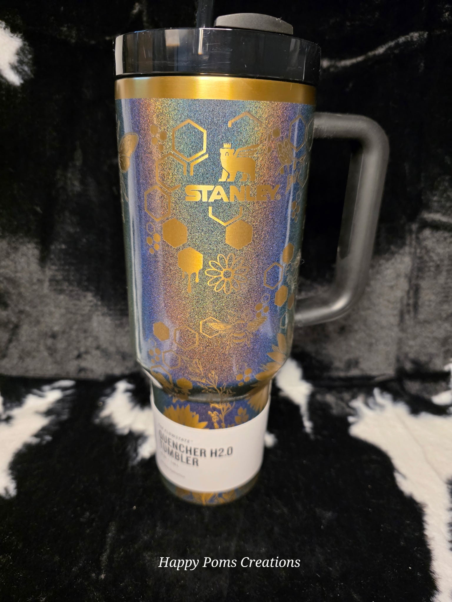 Bee Stanley Quencher 40oz | Honeycomb Engraved Stanley Tumbler | Glitter Holographic Bee Cup | Floral Bee Travel Mug Gift for Her