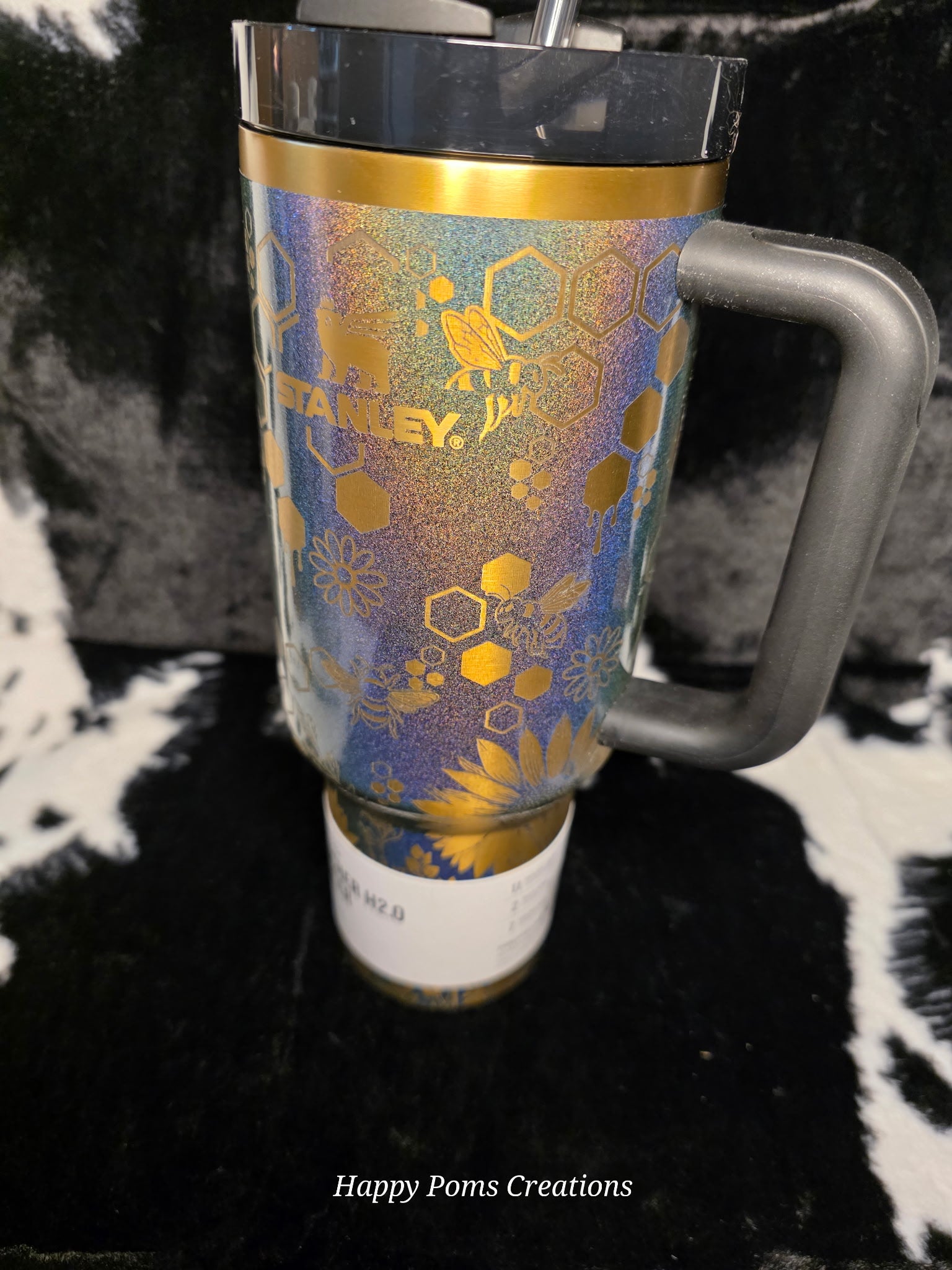Bee Stanley Quencher 40oz | Honeycomb Engraved Stanley Tumbler | Glitter Holographic Bee Cup | Floral Bee Travel Mug Gift for Her