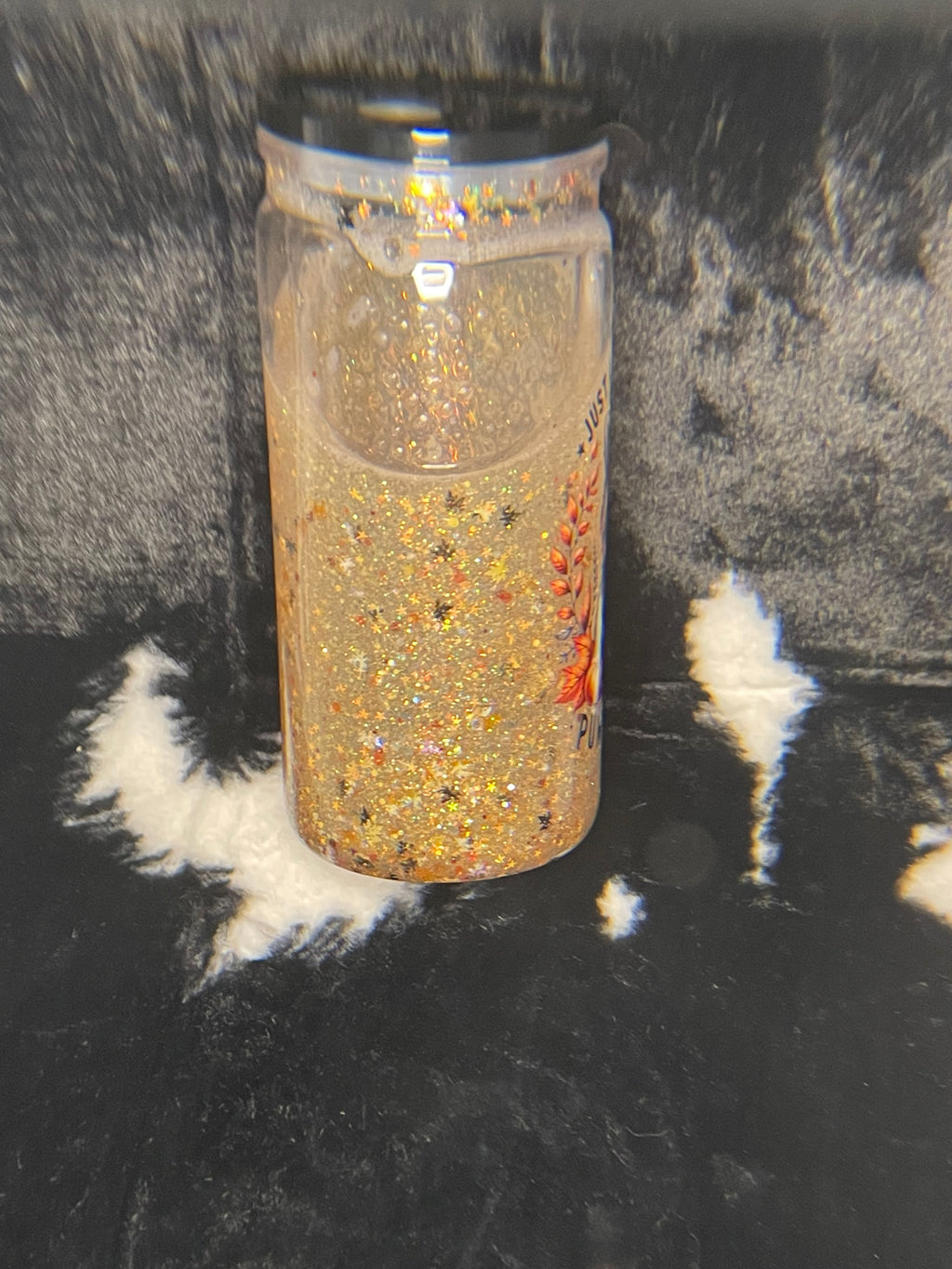 Raccoon Pumpkin Spice Snow Globe Tumbler, Fall Glitter Cup with Lid, Cute Autumn Coffee Lover Gift, Halloween Drinkware