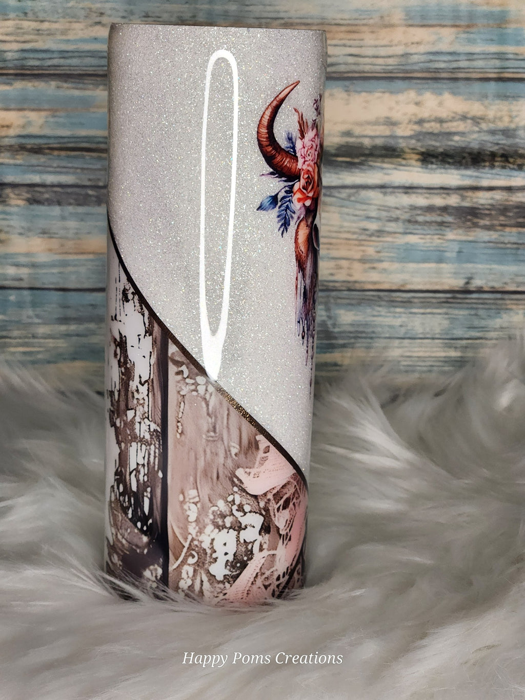 Stainless Steel Tumbler - 20 oz, Pretty Bull Skull, Whit/Pink, Comes with Straw.