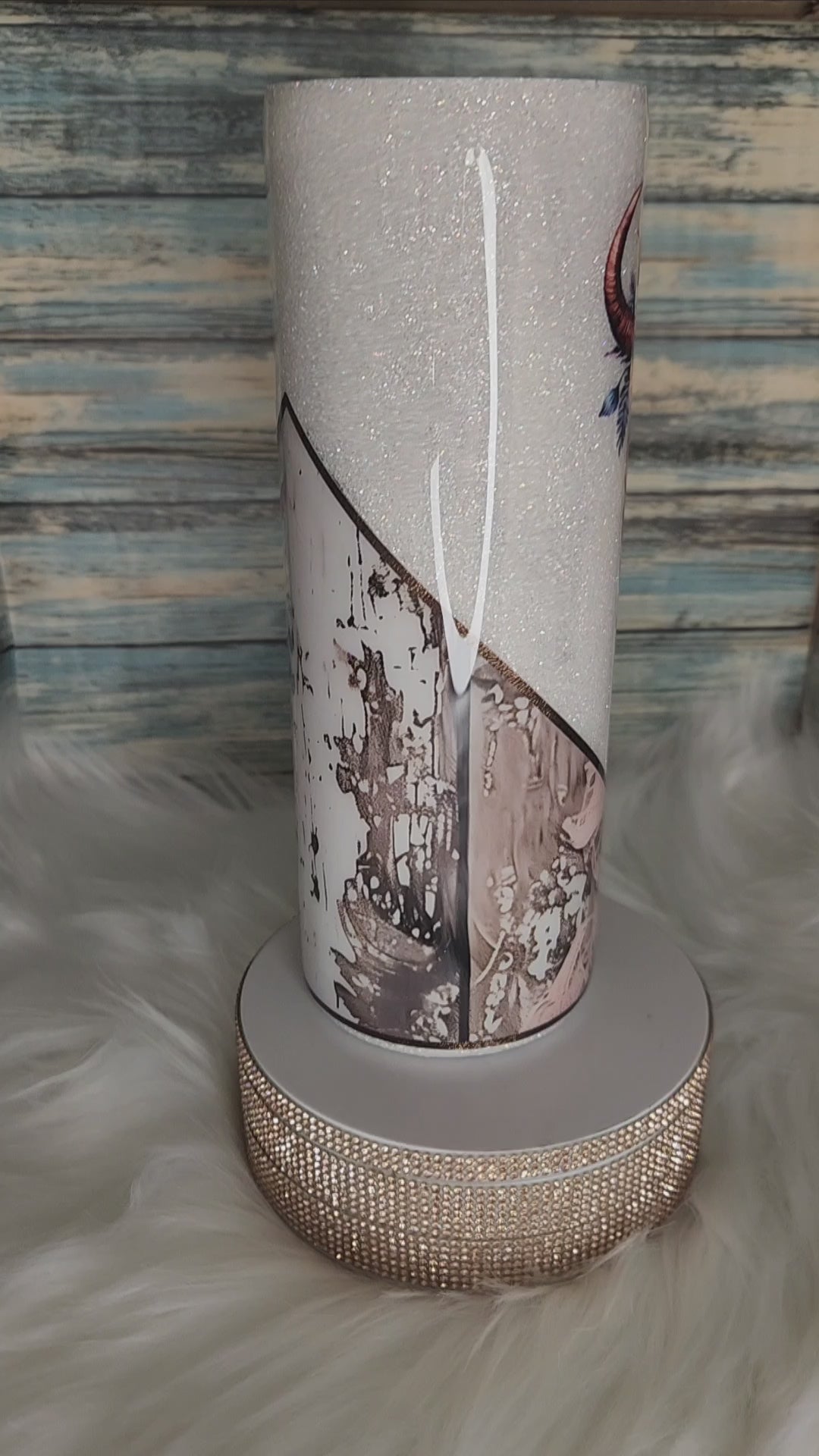 Stainless Steel Tumbler - 20 oz, Pretty Bull Skull, Whit/Pink, Comes with Straw.